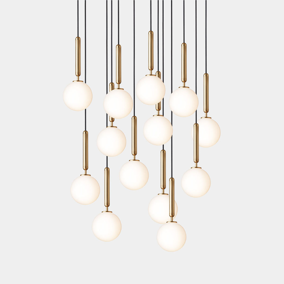 Miira 13 Pendelleuchte, Ø: 92 cm, Messing, Opalglas