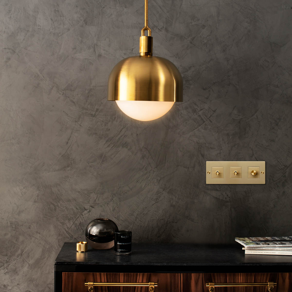Buster + Punch Forked Pendelleuchte, Globe + Shade, Medium, Stahl / Rauchglas