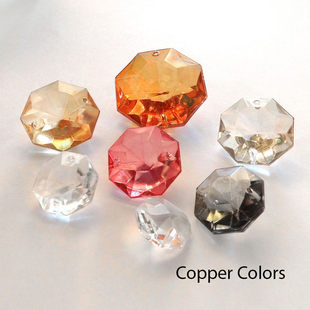 Masiero Olà S6 40 Pendelleuchte Pendelleuchten - kunstvoll gearbeitet aus Glas und Metall, Farbe Gold, für Wohnzimmer Masiero Olà PL8 OV 210 Deckenleuchte Deckenleuchten - zeitlos dekorativ aus Glas und Metall, Farbe Weiß, für Esszimmer