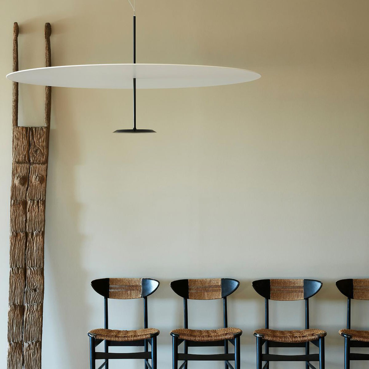 Dot 1100 Pendelleuchte, Ø: 110 cm, Messing eloxiert, Extra-Warmweiß 2700K, Phase Cut