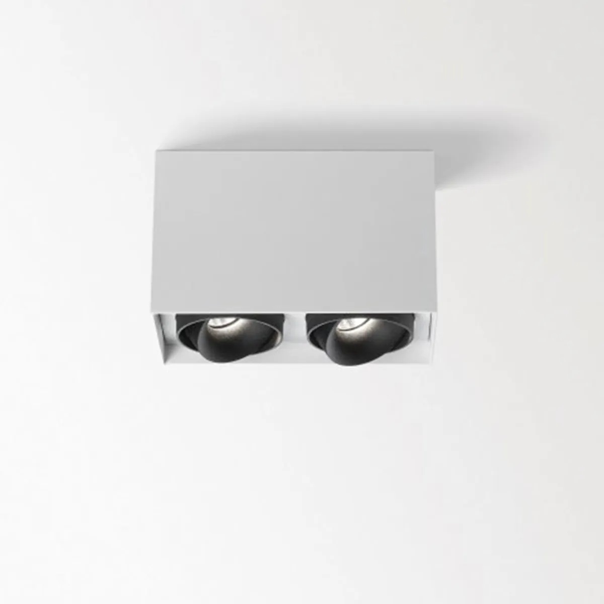 MINIGRID 67 ON 245 93037 DIM8 Aufbaustrahler, L: 15,4 cm, B: 8,2 cm, Weiß & Schwarz, Warmweiß 3000K, 37°