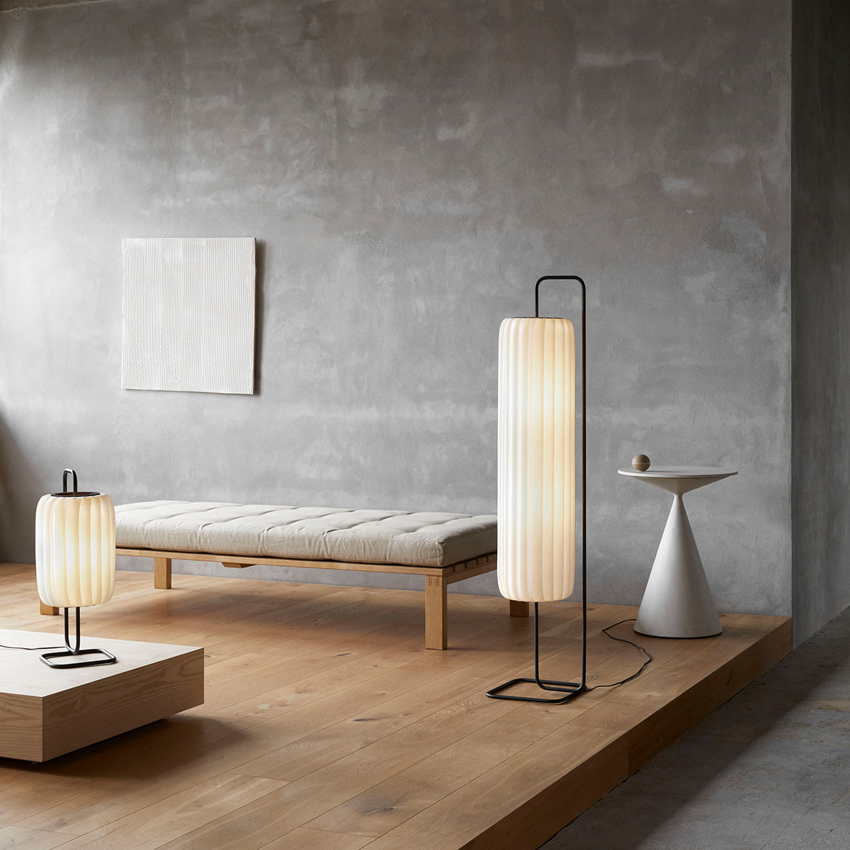 TR37 Stehleuchte, PC / Vliesstoff, Ø 25 cm, H: 143 cm