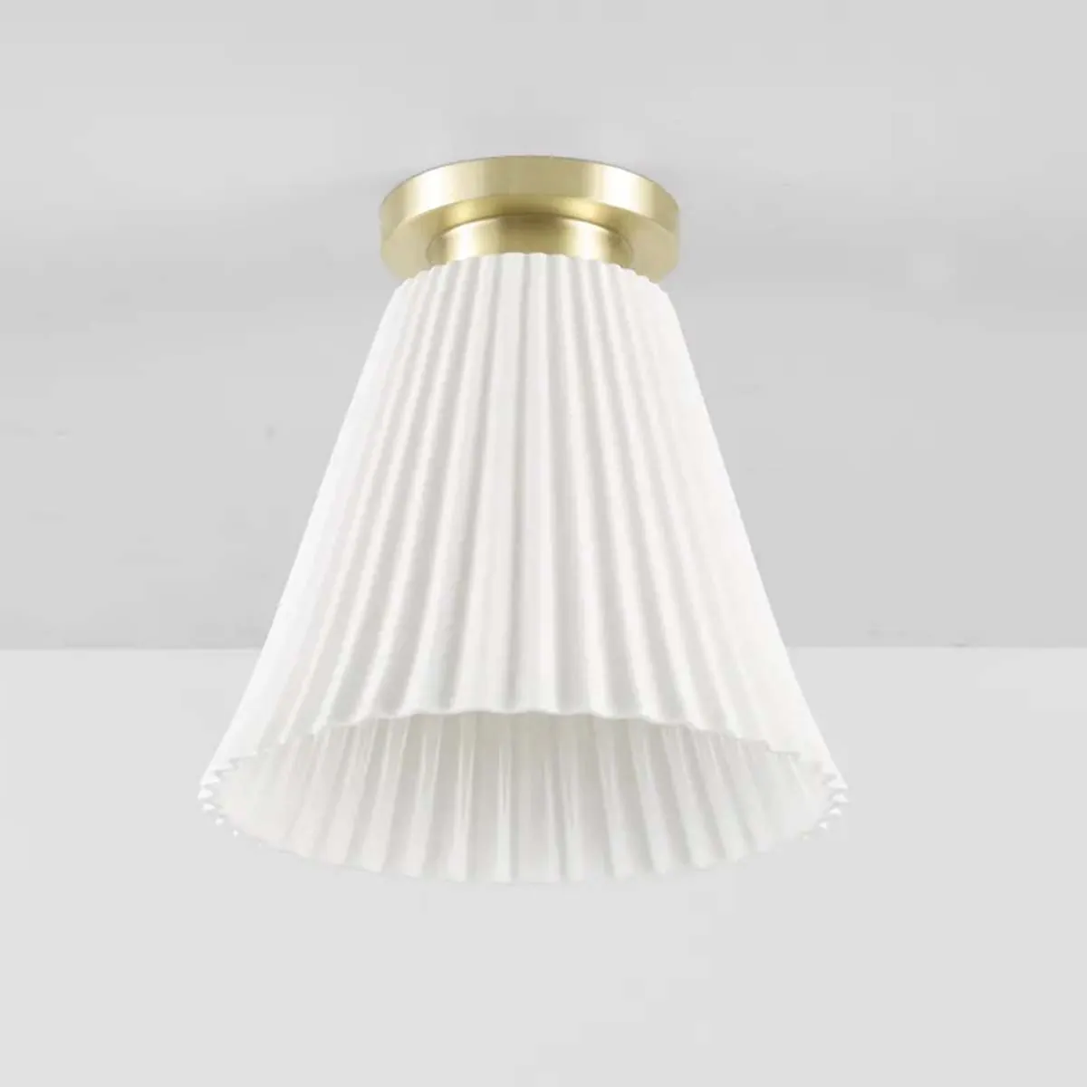 Hector Large Pleat Deckenleuchte, Messing satiniert, Ø: 19 cm