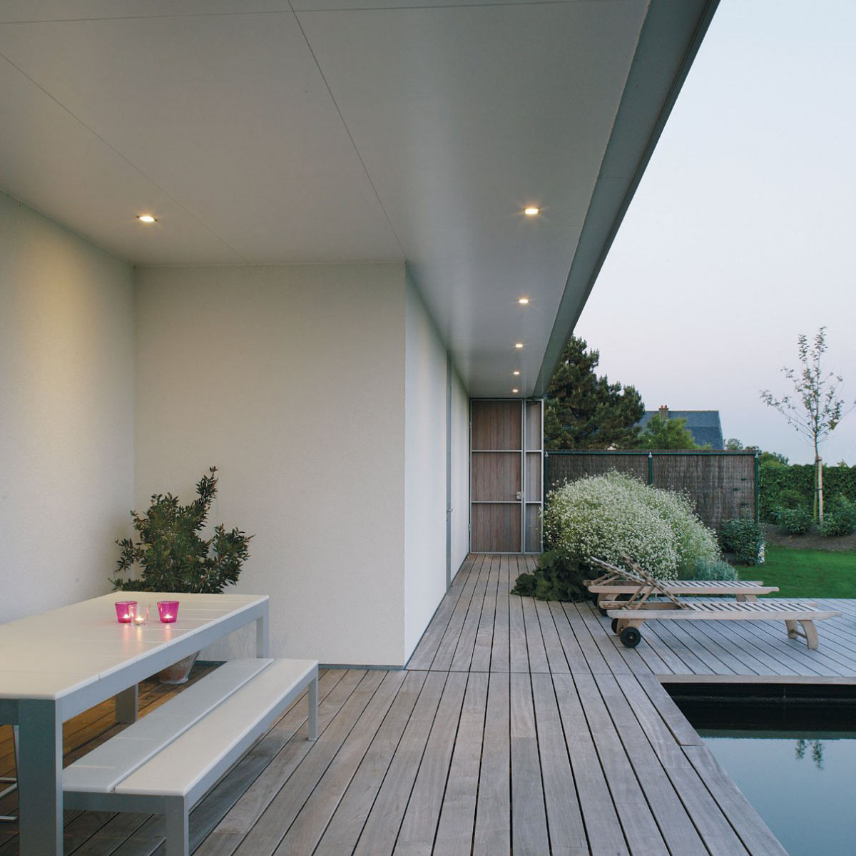 CARREE X LED 92733-65 S1 IP65 Einbaustrahler, B: 9 cm, L: 9 cm, Weiß, Extra-Warmweiß 2700K CARREE X LED 93033-65 S1 IP65 Einbaustrahler, B: 9 cm, L: 9 cm, Alu Grau, Warmweiß 3000K