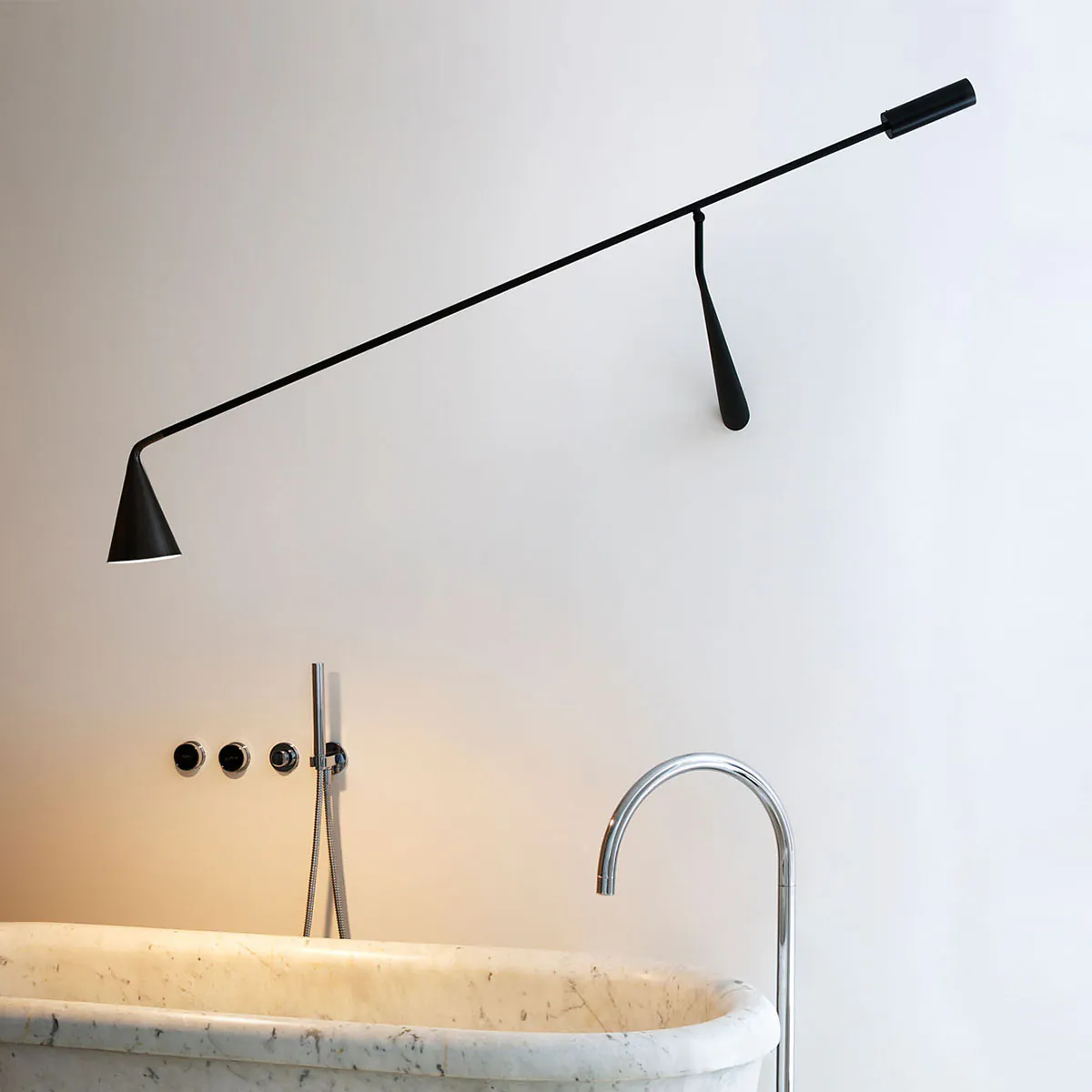 Gordon 561.49 Wandleuchte, Schwarz Matt