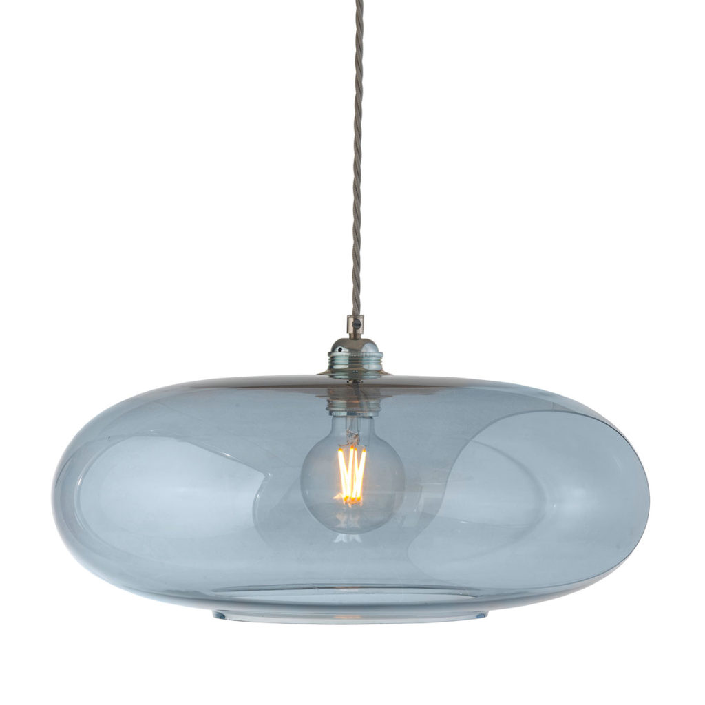 Horizon Pendelleuchte XL Ø 45 cm, Topaz Blue, Silber Horizon Pendelleuchte XL Ø 45 cm, Topaz Blue, Silber