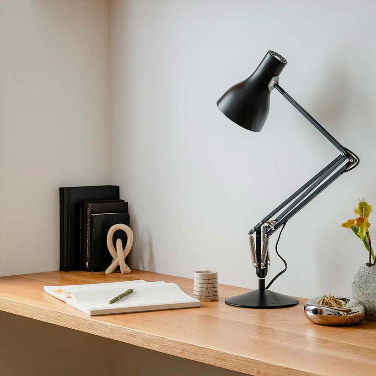 Anglepoise Type 75 Tischleuchte, H: max. 90 cm, Silver Lustre