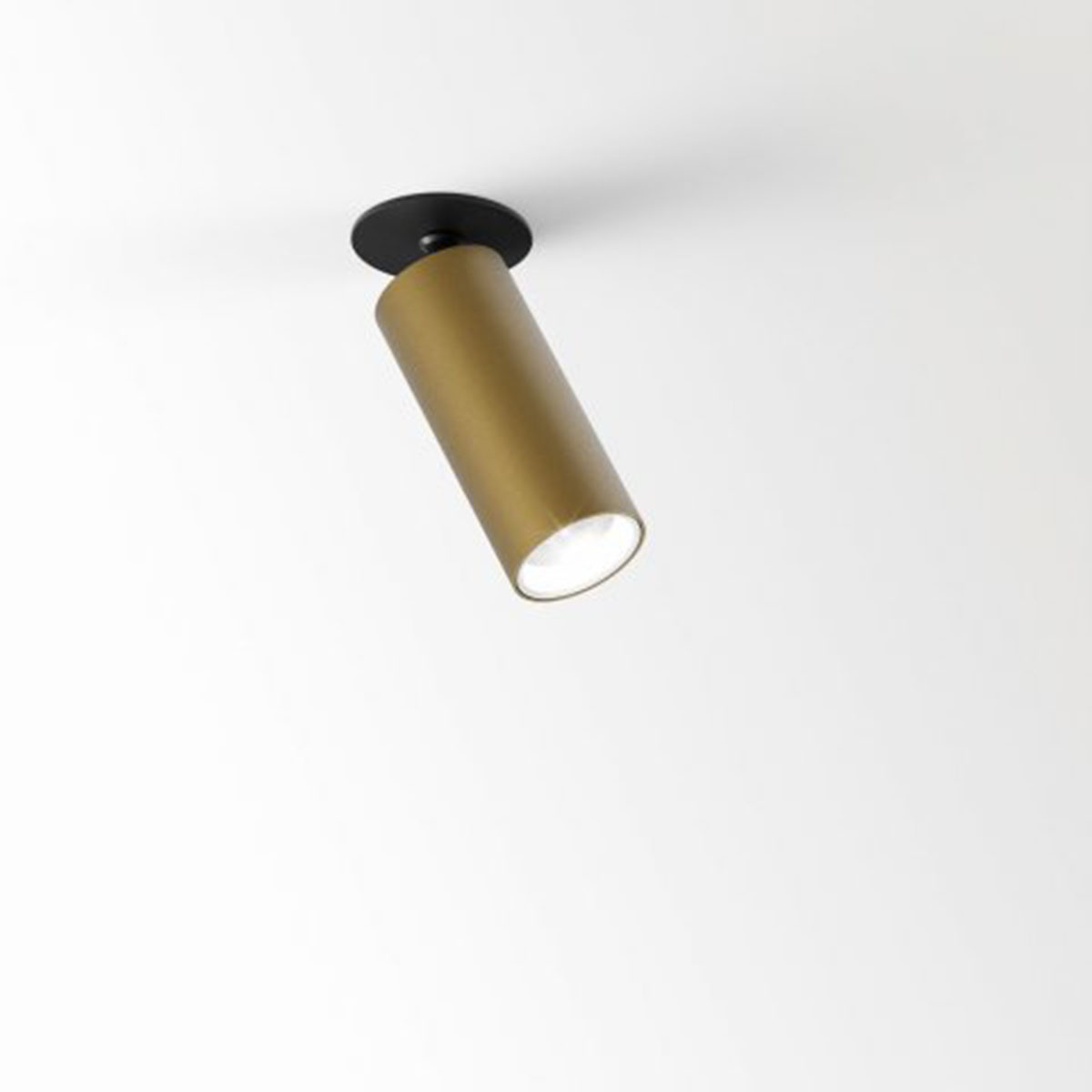 SPY 39 CLIP 92720 Einbaustrahler, Ø: 3,8 cm, L: 9,2 cm, Flemish Gold, Extra-Warmweiß 2700K, 20° SPY 39 CLIP 93040 Einbaustrahler, Ø: 3,8 cm, L: 9,2 cm, Flemish Gold, Warmweiß 3000K, 40°