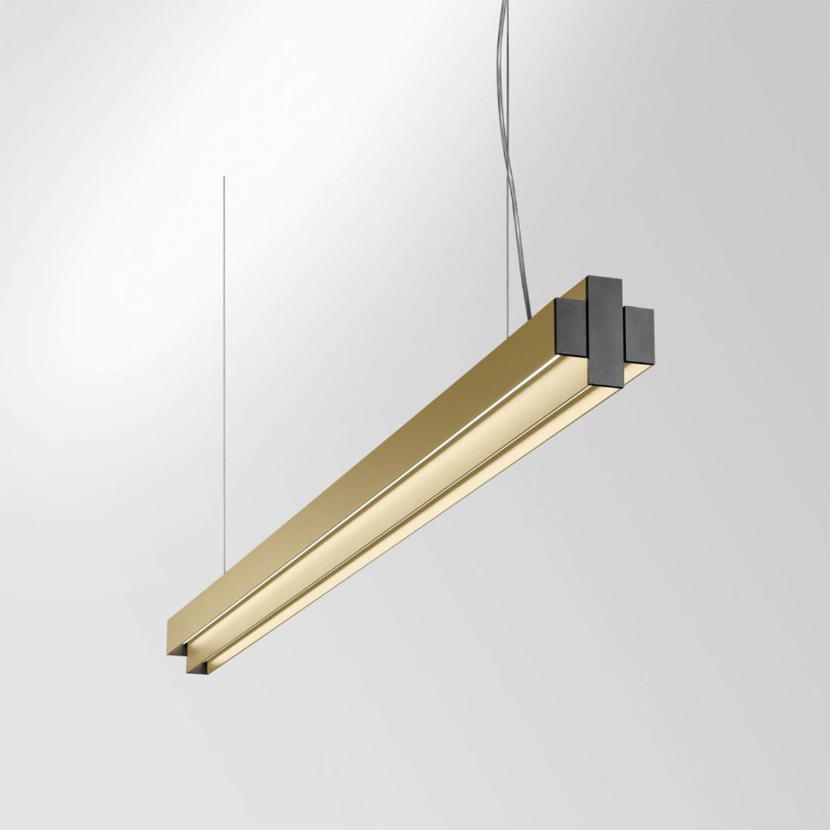 DeltaLight ONE-AND-ONLY P12 DOWN-UP 930 DIM1 Pendelleuchte ONE-AND-ONLY P12 DOWN-UP 930 DIM1 Pendelleuchte, Goldfarben & Schwarz, 1-10V, L: 118,1 cm – hochwertige Innenbeleuchtung, Akzentbeleuchtung für Schlafzimmer
