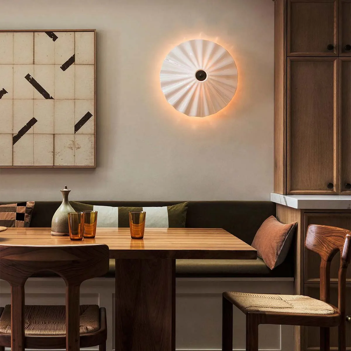 Original BTC Christie Wandleuchte, Ø: 47 cm, Messing antik