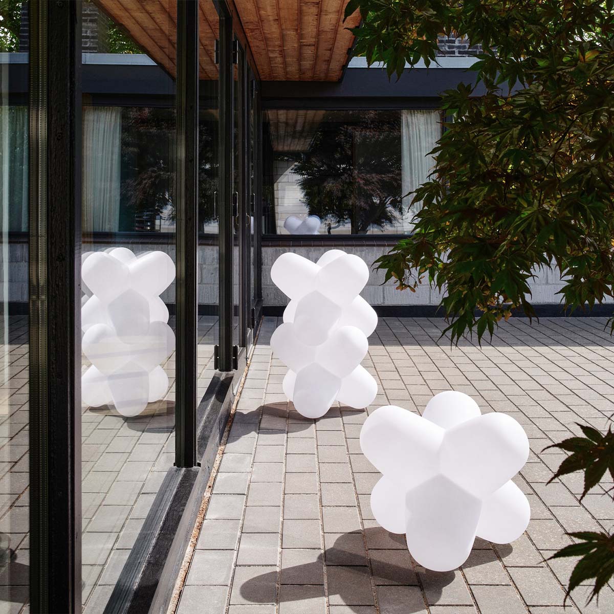 Tom Dixon Jack Portable Akku Stehleuchte, B: 57 cm, H: 52 cm, Weiß