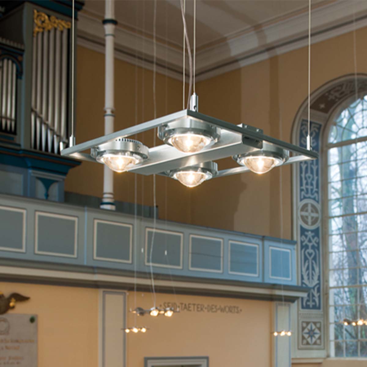 Licht im Raum Ocular Quadrat 310 Pendelleuchte, L: 31 cm, B: 31 cm, Matt schwarz Moderne und quadratische Pendelleuchte mit vier Linsen