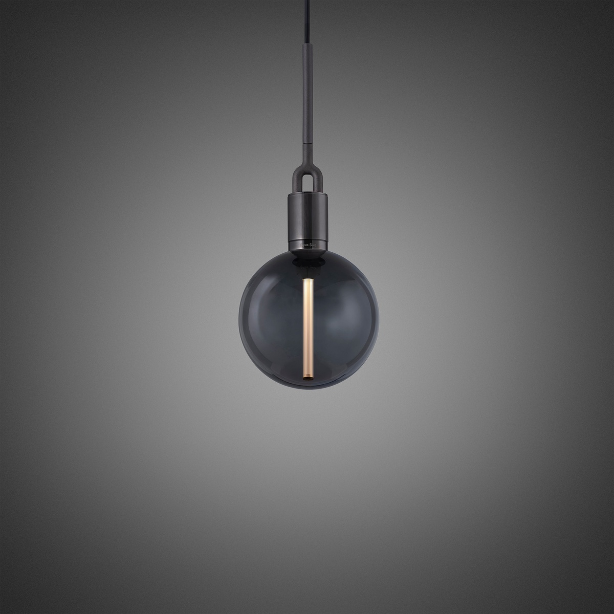 Buster + Punch Forked Pendelleuchte, Globe, Medium, Gun Metal / Rauchglas