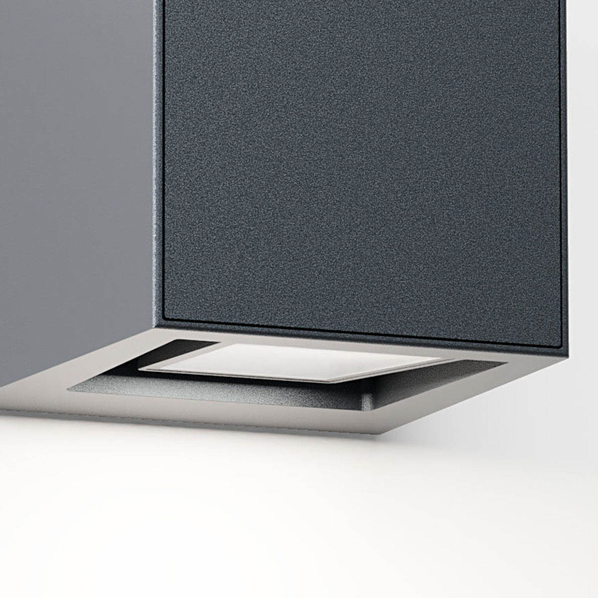 Rechteckige Wandleuchte für außen fokusiert