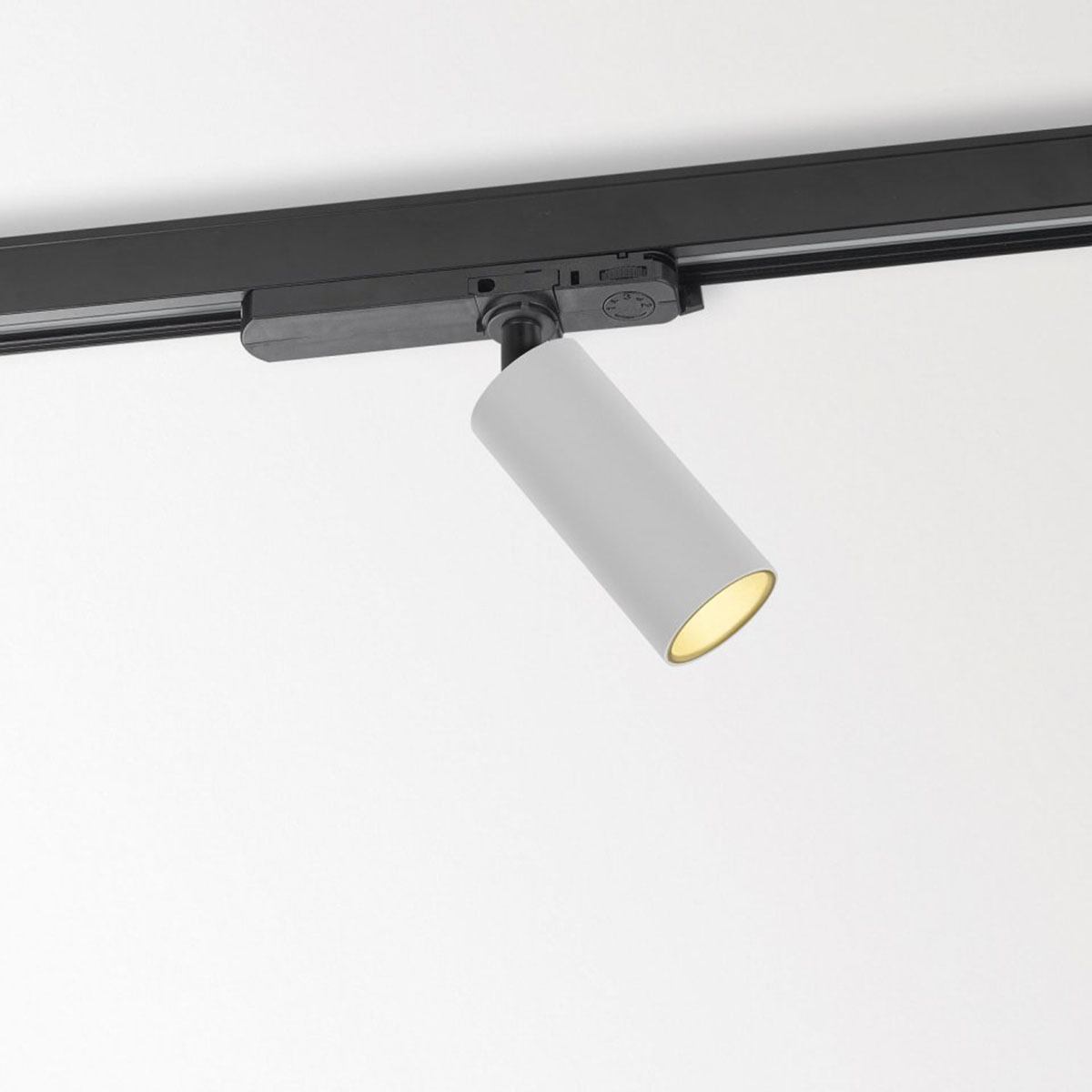 DeltaLight SPY 52 92720 ADM Schienenstrahler, Ø: 5,2 cm SPY 52 92720 ADM Schienenstrahler, Ø: 5,2 cm, Weiß, Extra-Warmweiß 2700K, 20° – Ambiente Beleuchtung, energieeffizient für Esszimmer, Abstrahlwinkel 20°