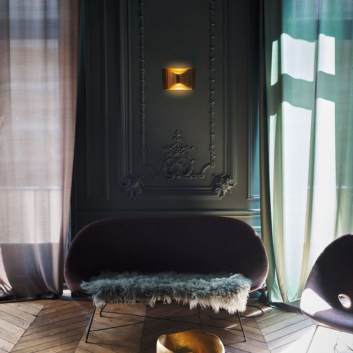 Respiro M Wandleuchte B: 23 cm in Gold – modernes Design von DCW Editions geeignet für den Eingangsbereich Respiro L Wandleuchte B: 29 cm in Gold – stilvolles Design des Herstellers DCW Editions für den Flur