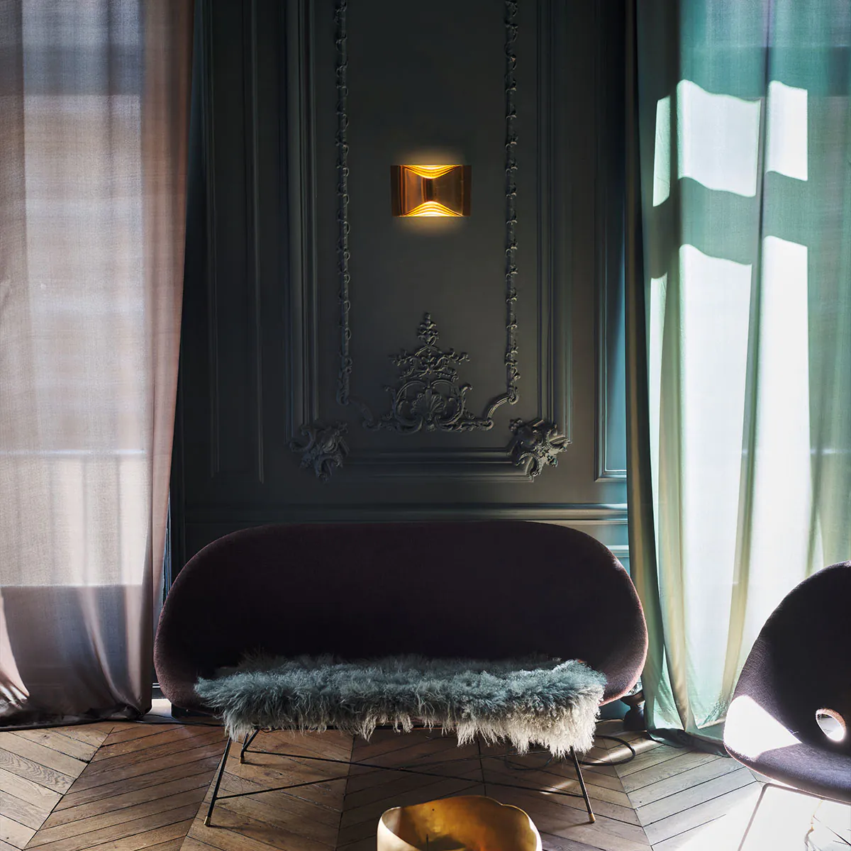 Respiro L Wandleuchte B: 29 cm in Gold – stilvolles Design des Herstellers DCW Editions für den Flur