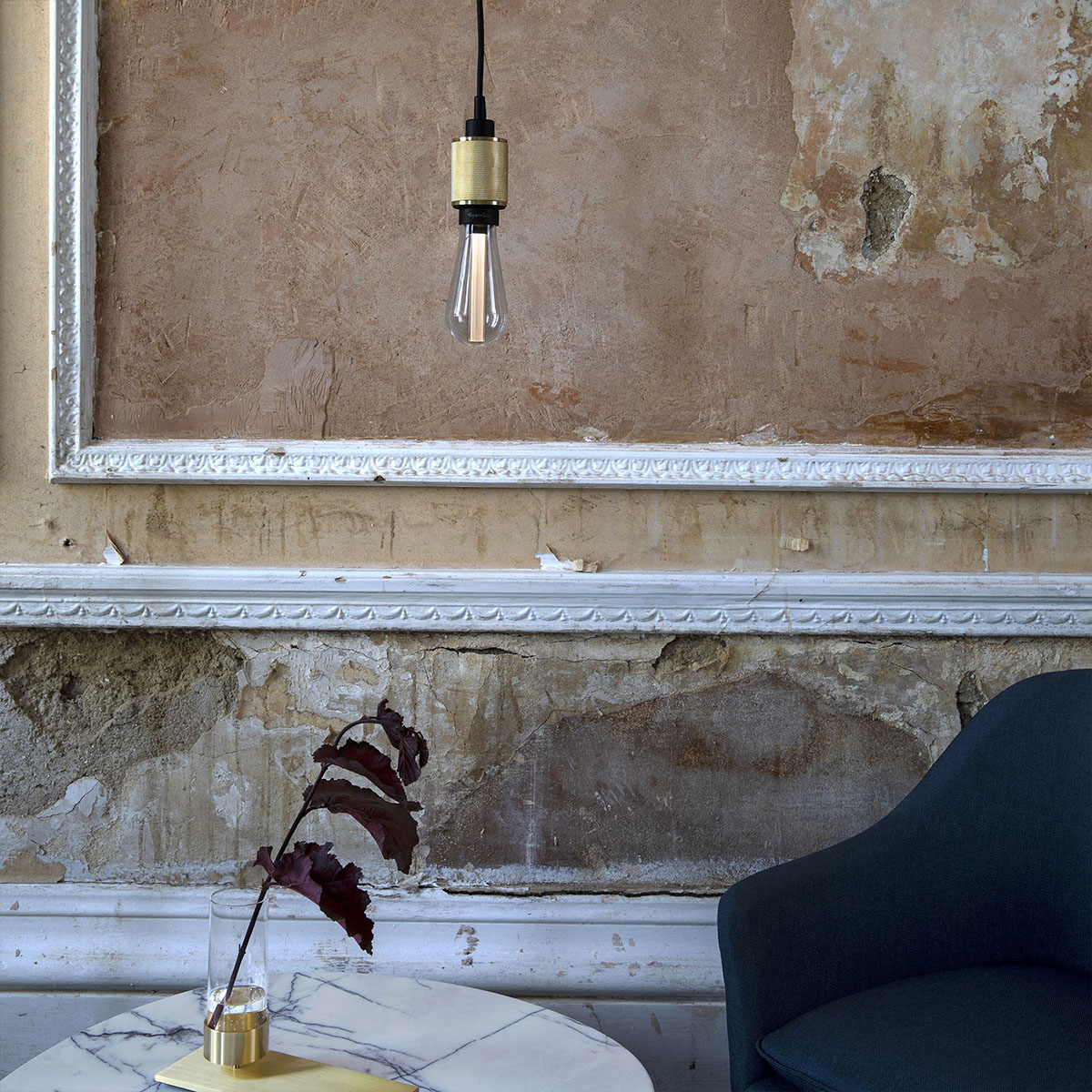 Buster + Punch Buster Bulb E27 Designer-LED-Leuchtmittel, Nicht dimmbar, Kristall