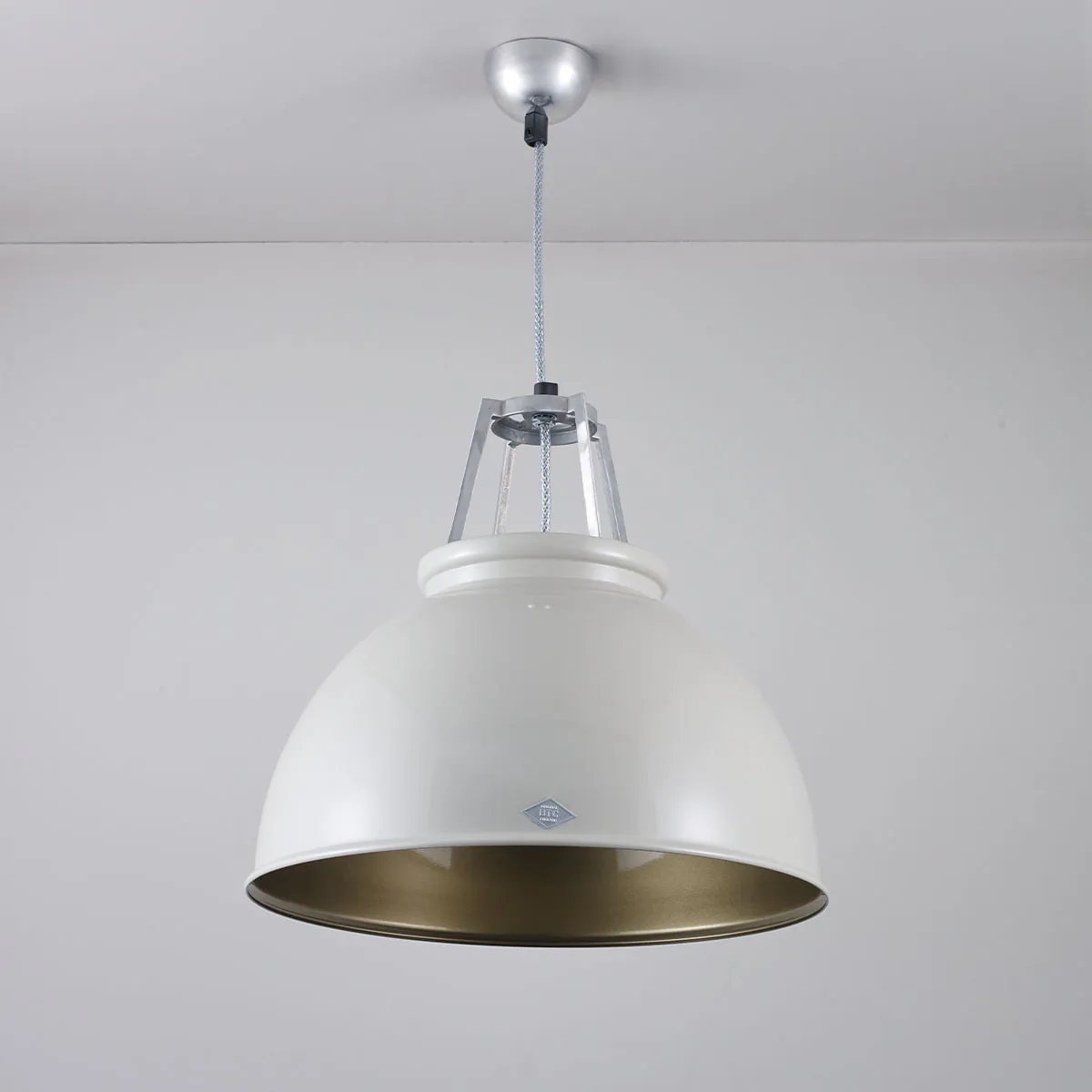 Titan Size 3 Pendelleuchte, Ø: 45,5 cm, Kittgrau, Innen Bronze