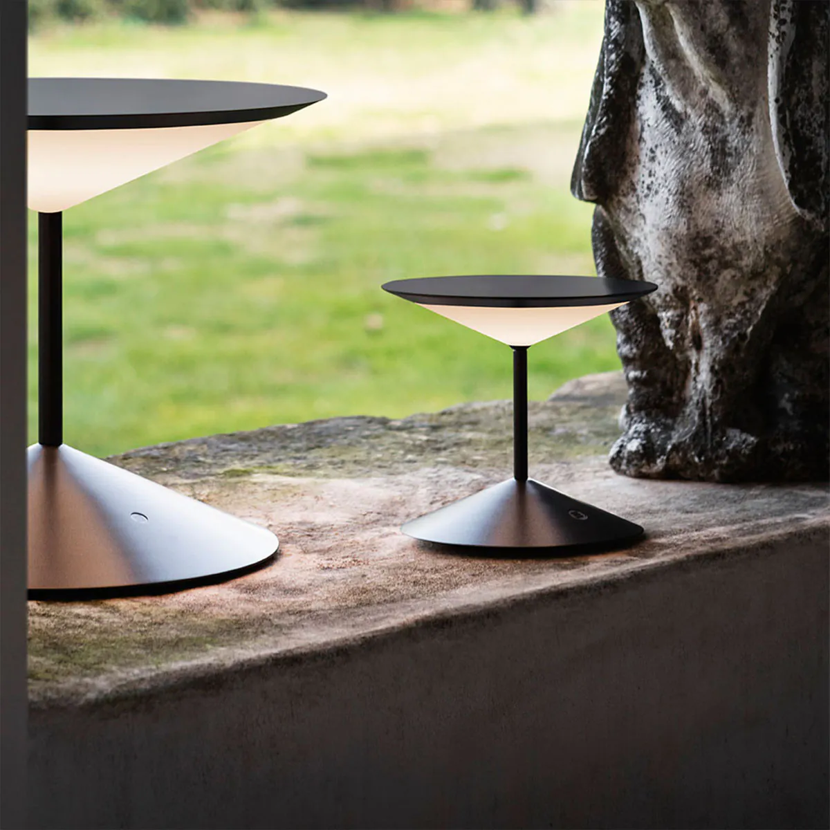 Narciso 1710-01 Mobile Akku Tischleuchte Small, Ø: 15,7 cm, Gold