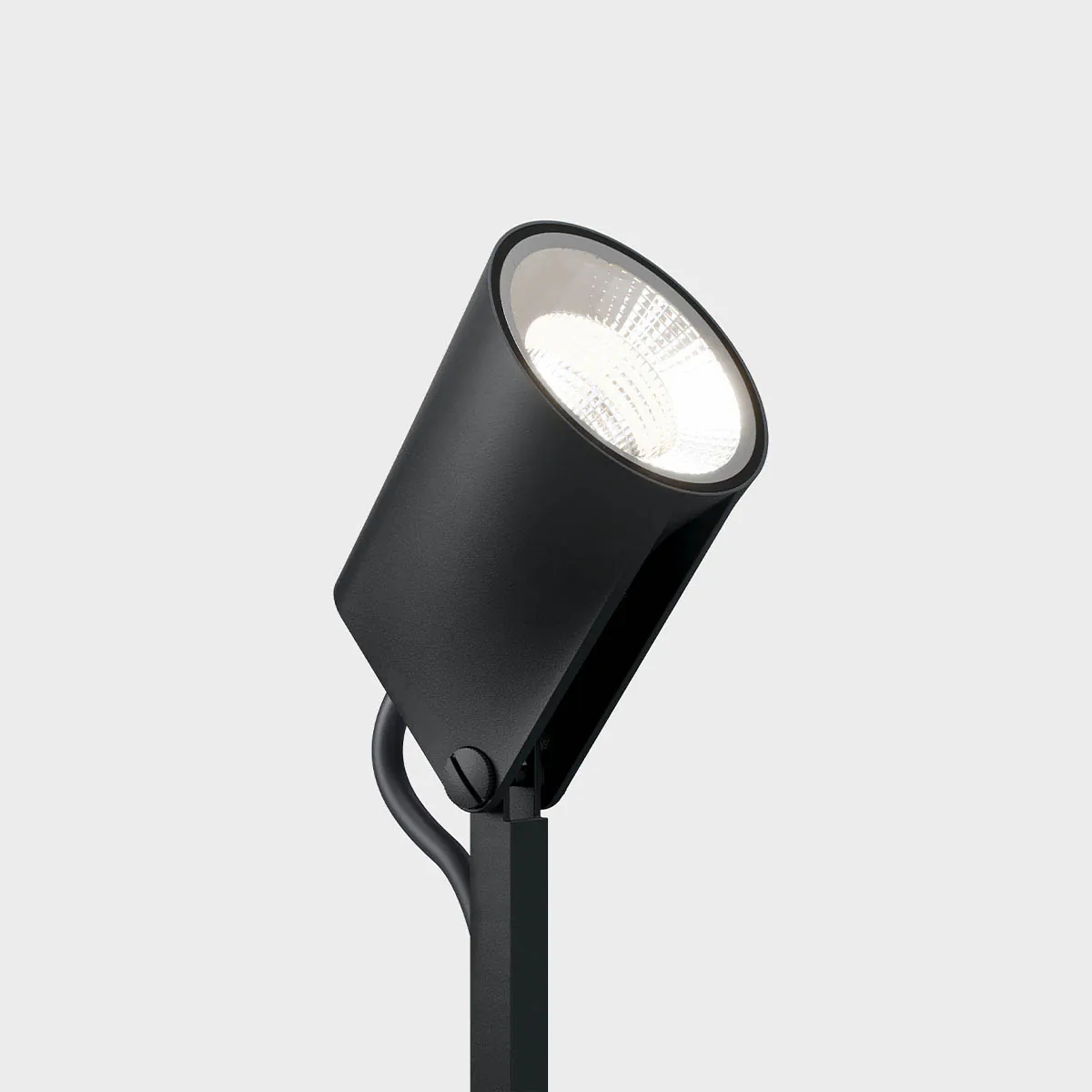 Schmale Erdspießleuchte mit connect Stecker für außen in der Farbe schwarz