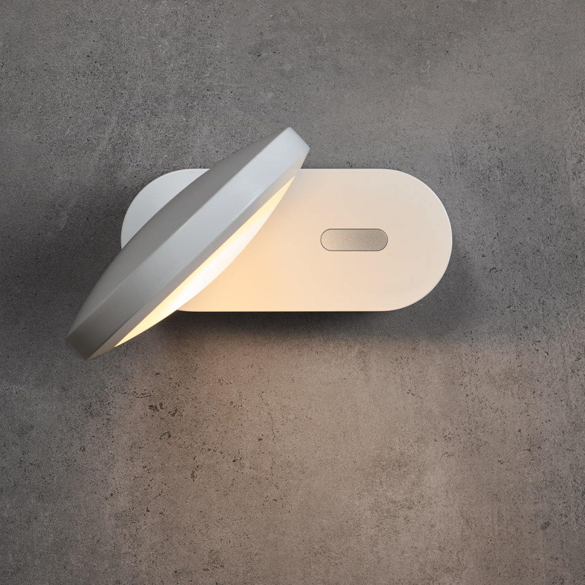 Maggy 4 Wandleuchte, H: 20 cm, Weiß matt / messing gebürstet