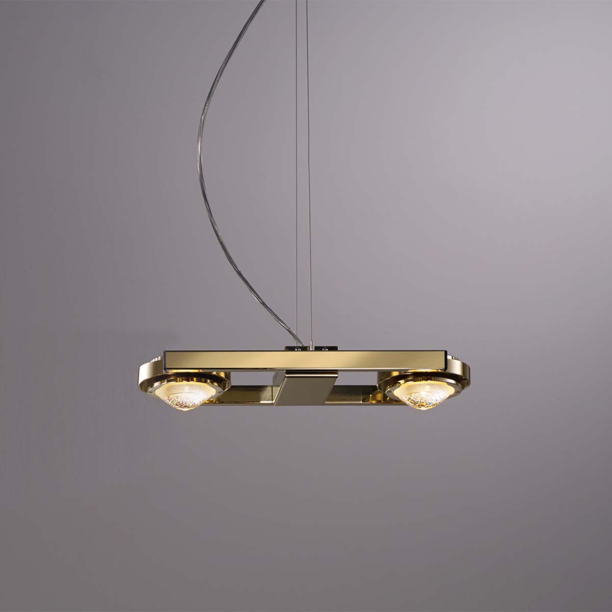 Moderne und längliche Pendelleuchte mit zwei Linsen in der Farbe messing natur