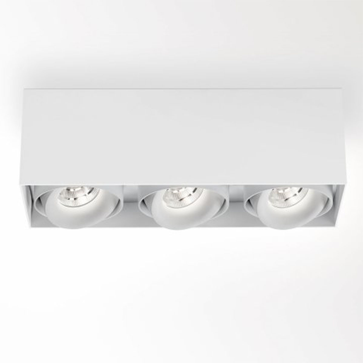 DeltaLight MINIGRID ON 350 SOFT 93045 DIM8 Aufbaustrahler, L: 30,5 cm, B: 10,5 dim to warm 3000K – 1800K, Weiß Modern & neutral – moderne für Wohnzimmer schwenkbar & drehbar DeltaLight MINIGRID ON 350 SOFT 93045 DIM8 Aufbaustrahler, L: 30,5 cm, B: 10,5 dim to warm 3000K – 1800K, Weiß & Schwarz Modern neutral – hochwertige für Küche schwenkbar & drehbar