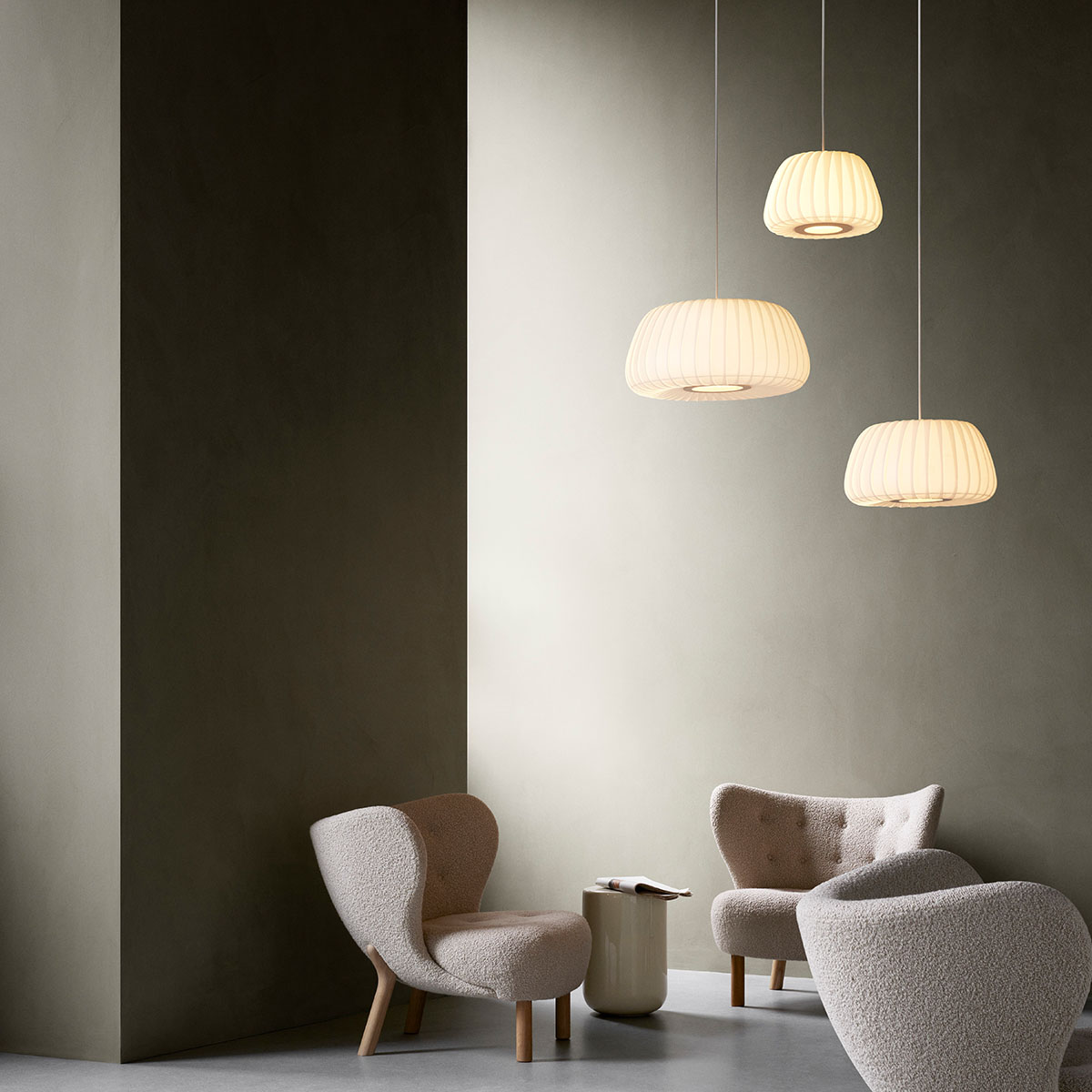 TR19 Pendelleuchte, Beschichtetes Papier, Ø: 53 cm, H: 26 cm