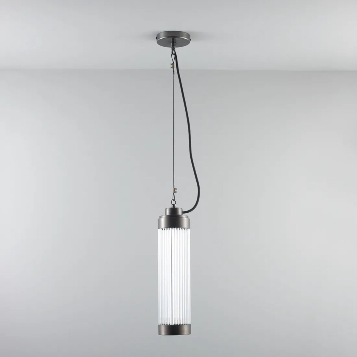 Pillar 7213 Pendelleuchte, Ø: 10 cm, H: 40 cm, Messing verwittert