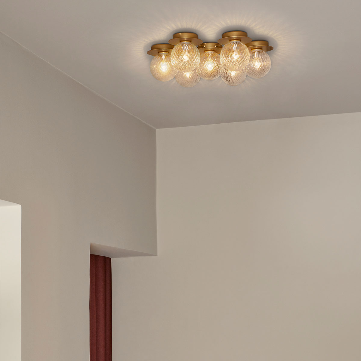 Liila Star Wand- und Deckenleuchte, B: 48,5 cm, H: 54 cm, Opalglas