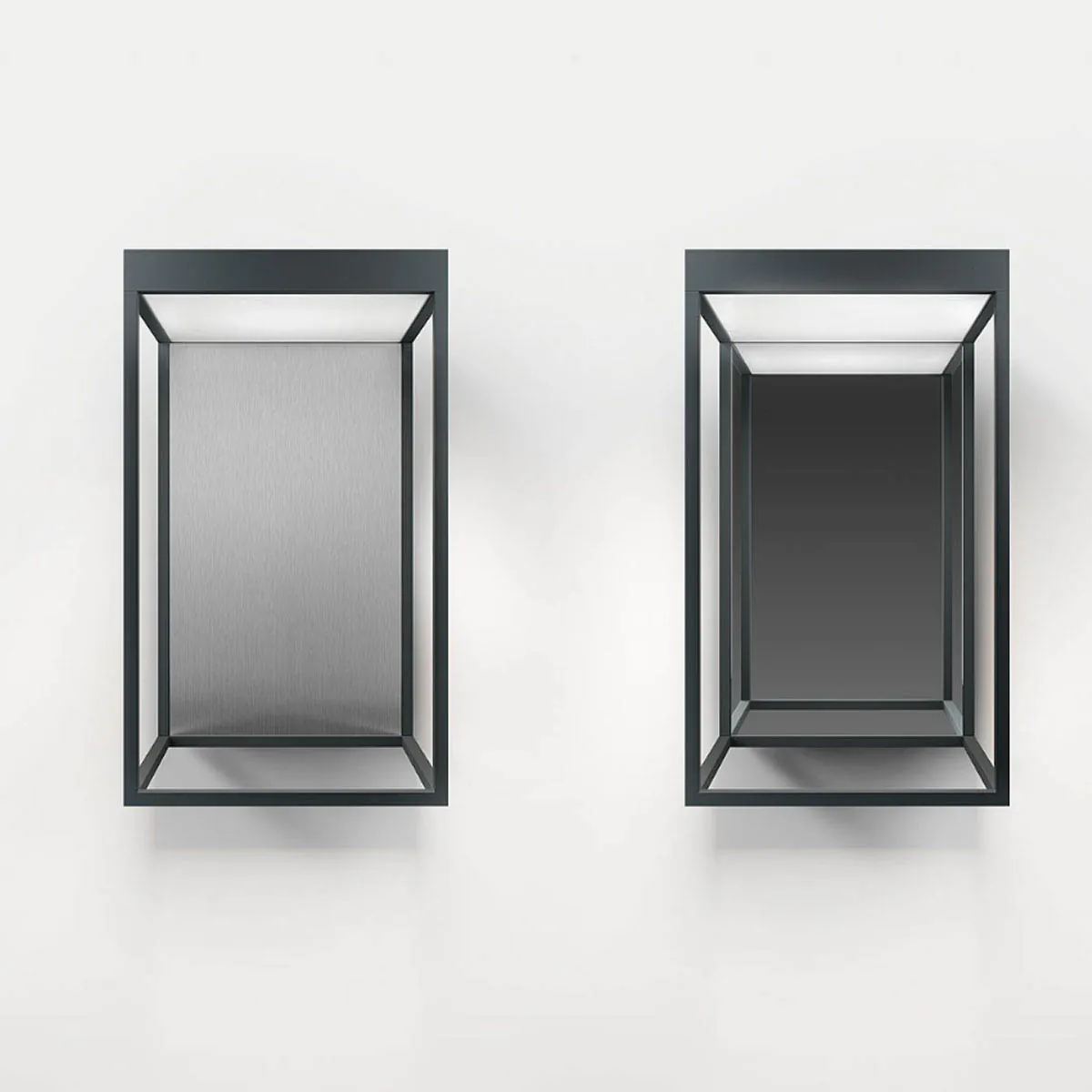 Frontalansicht der rechteckigen moderne laterne außen Wandleuchte anthrazit