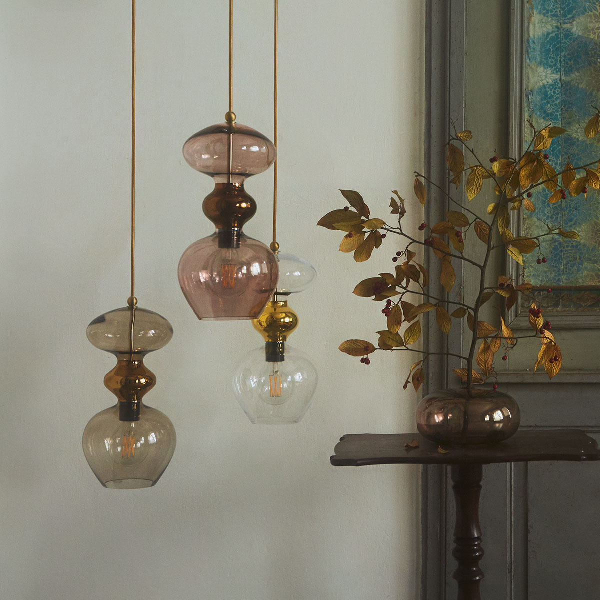 Futura Pendelleuchte M Ø 18 cm, Topaz Blue