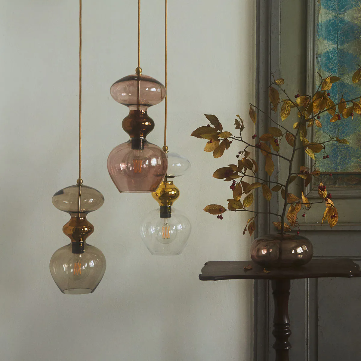 Futura Pendelleuchte M Ø 18 cm, Topaz Blue