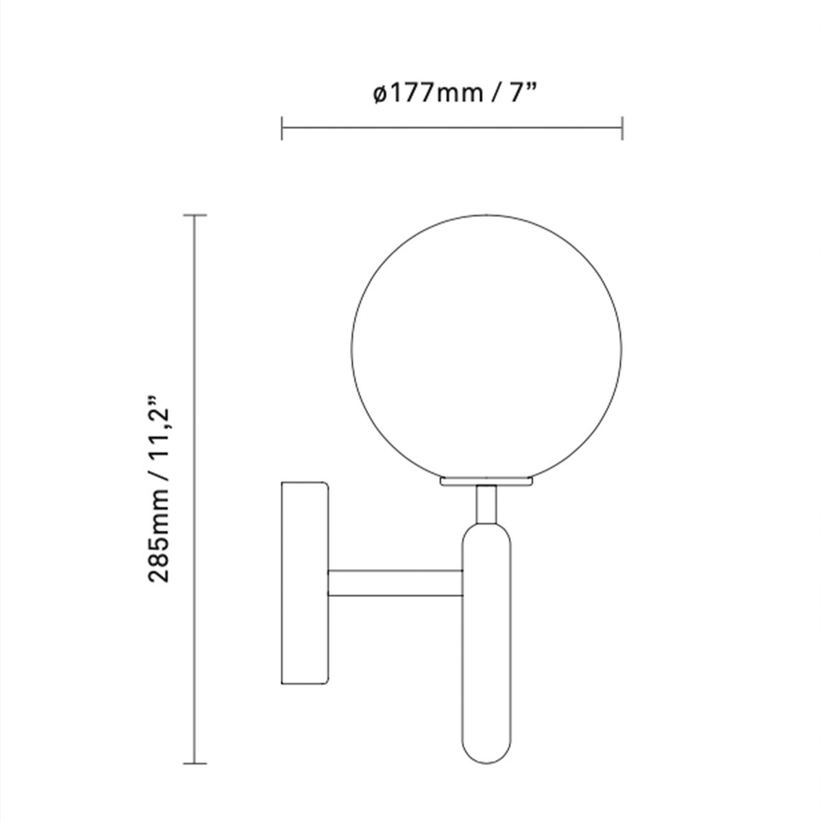 Miira Wandleuchte, Ø: 17,5 cm, H: 28,5 cm, Steingrau, Glas transparent Miira Wandleuchte, Ø: 17,5 cm, H: 28,5 cm, Messing, Opalglas