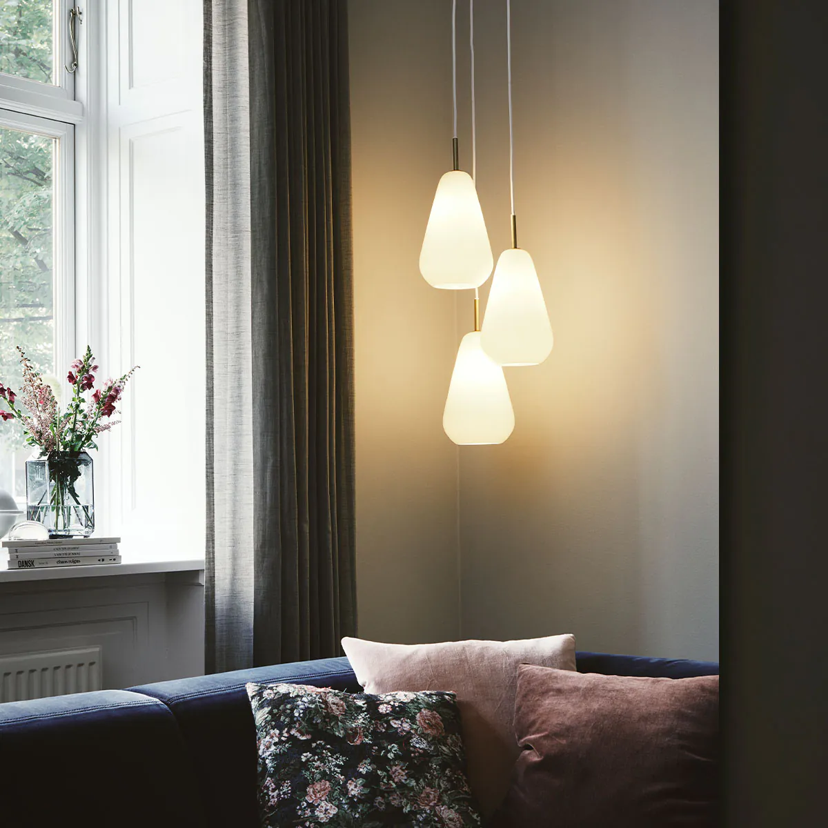 Anoli 3 Pendelleuchte, Ø: 35,5 cm, Opalglas