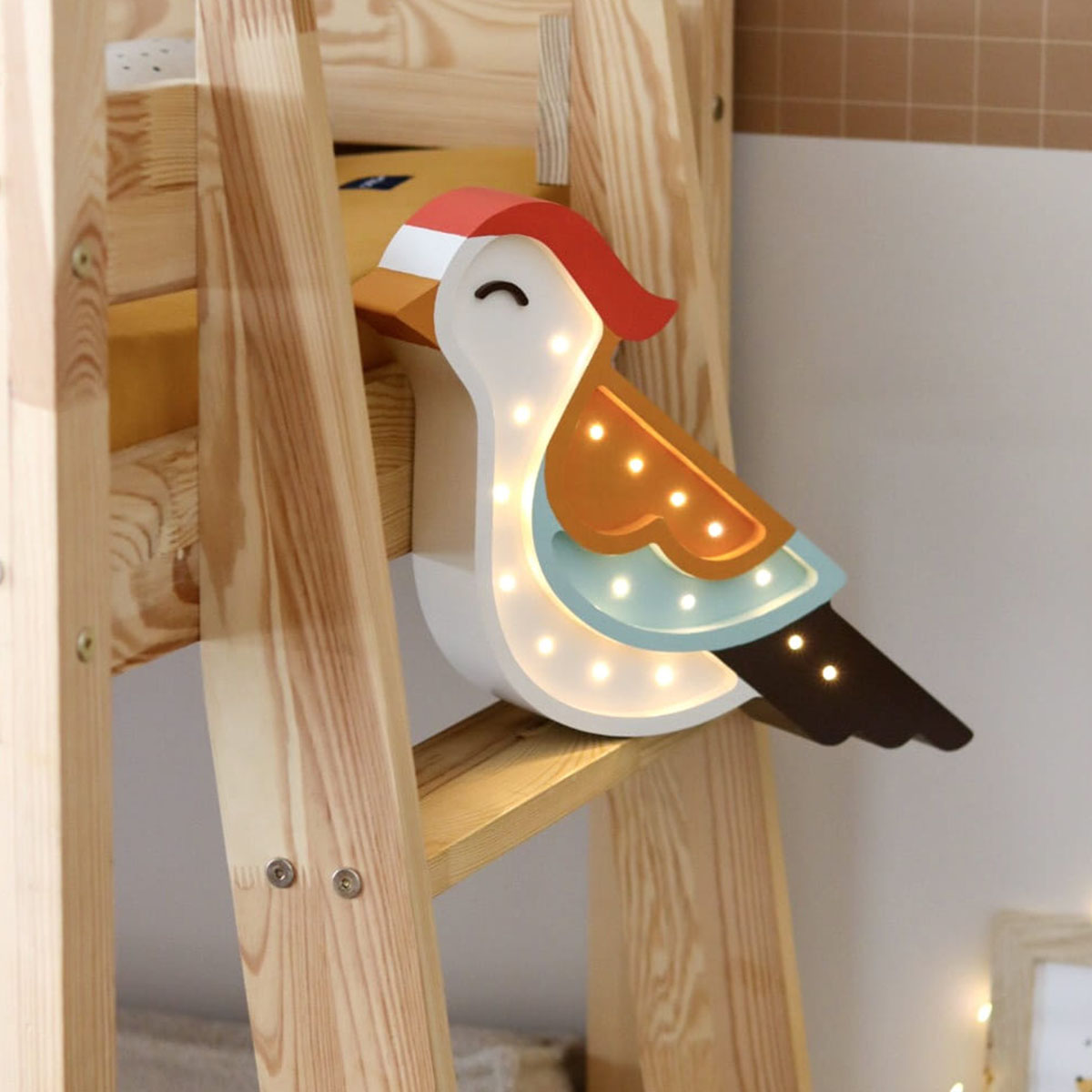 LED Kinderleuchte Vogel aus Holz, orange/ blau, handgemacht
