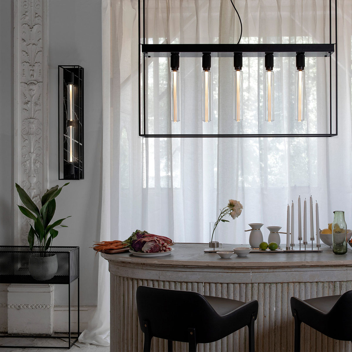 Caged Wall Light X.Large, Black Marble
