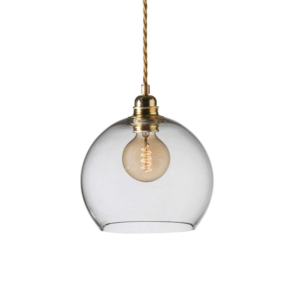 Ebb & Flow Rowan Pendelleuchte M Ø 22 cm Rowan Pendelleuchte M Ø 22 cm, Clear, Gold Clear Pendelleuchten – skandinavische Glaslampe, LED Beleuchtung für Wohnzimmer