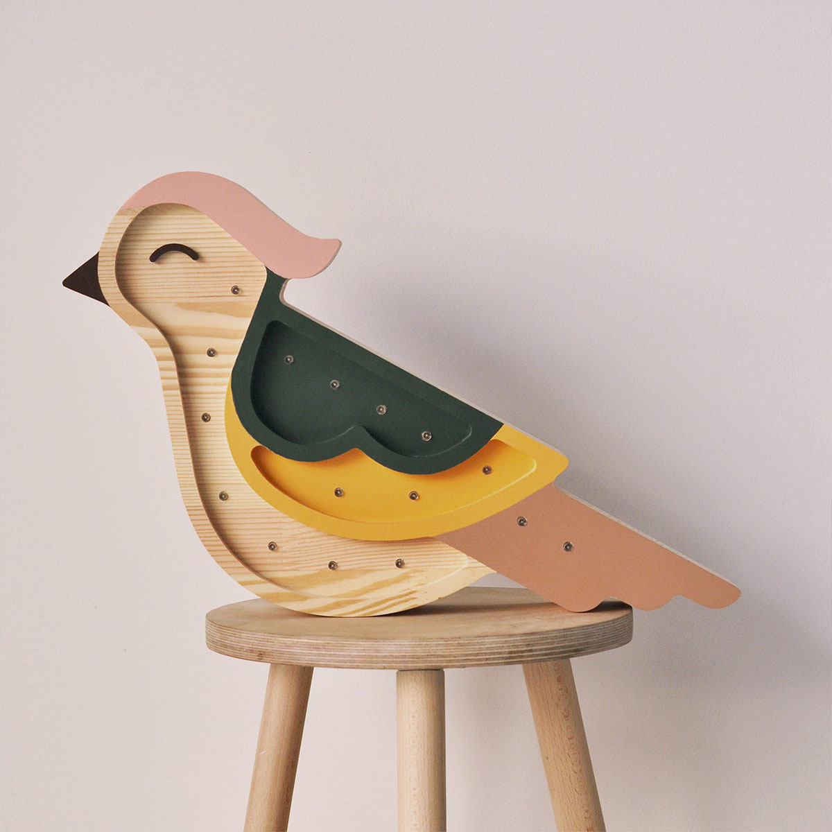 LED Kinderleuchte Vogel aus Holz, grün/ gelb, handgemacht