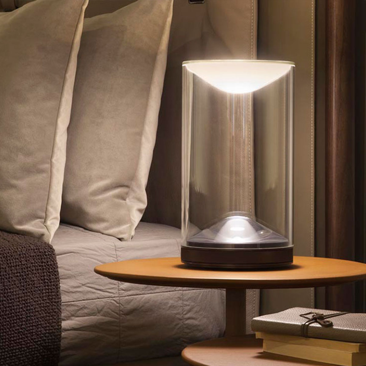 Eva Tischleuchte, Ø: 18 cm, Drehdimmer, Messing eloxiert, Extra-Warmweiß 2700K