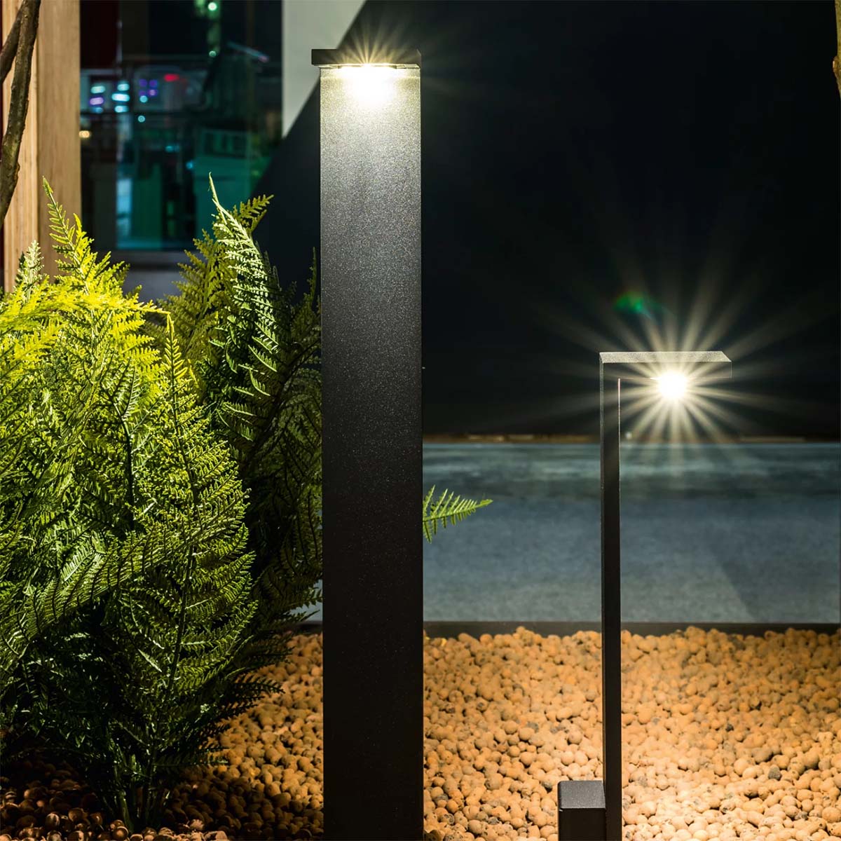 DeltaLight_Elbo_Asymmertric_P_mood Delta Light ELBO ASYMMETRIC Pollerleuchte, Schwarz, H: 60 cm
