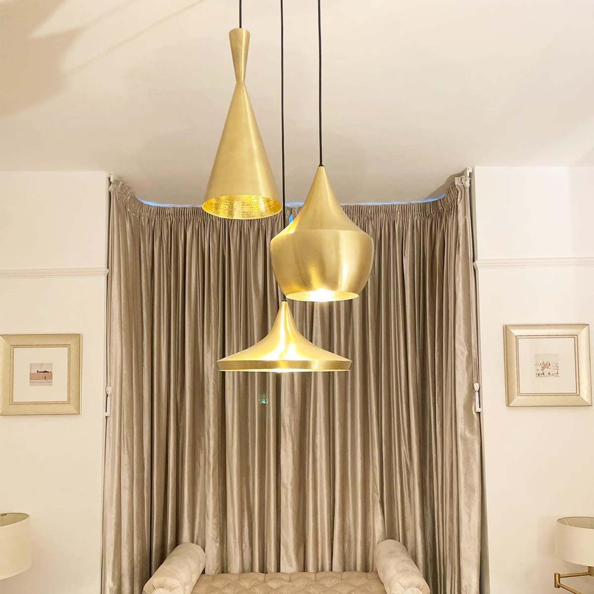 Tom Dixon Beat Fat LED Pendelleuchte, Messing, Ø: 24 cm, H: 30 cm Tom Dixon Beat Flat LED Pendelleuchte, Schwarz, Ø: 60 cm, H: 20 cm