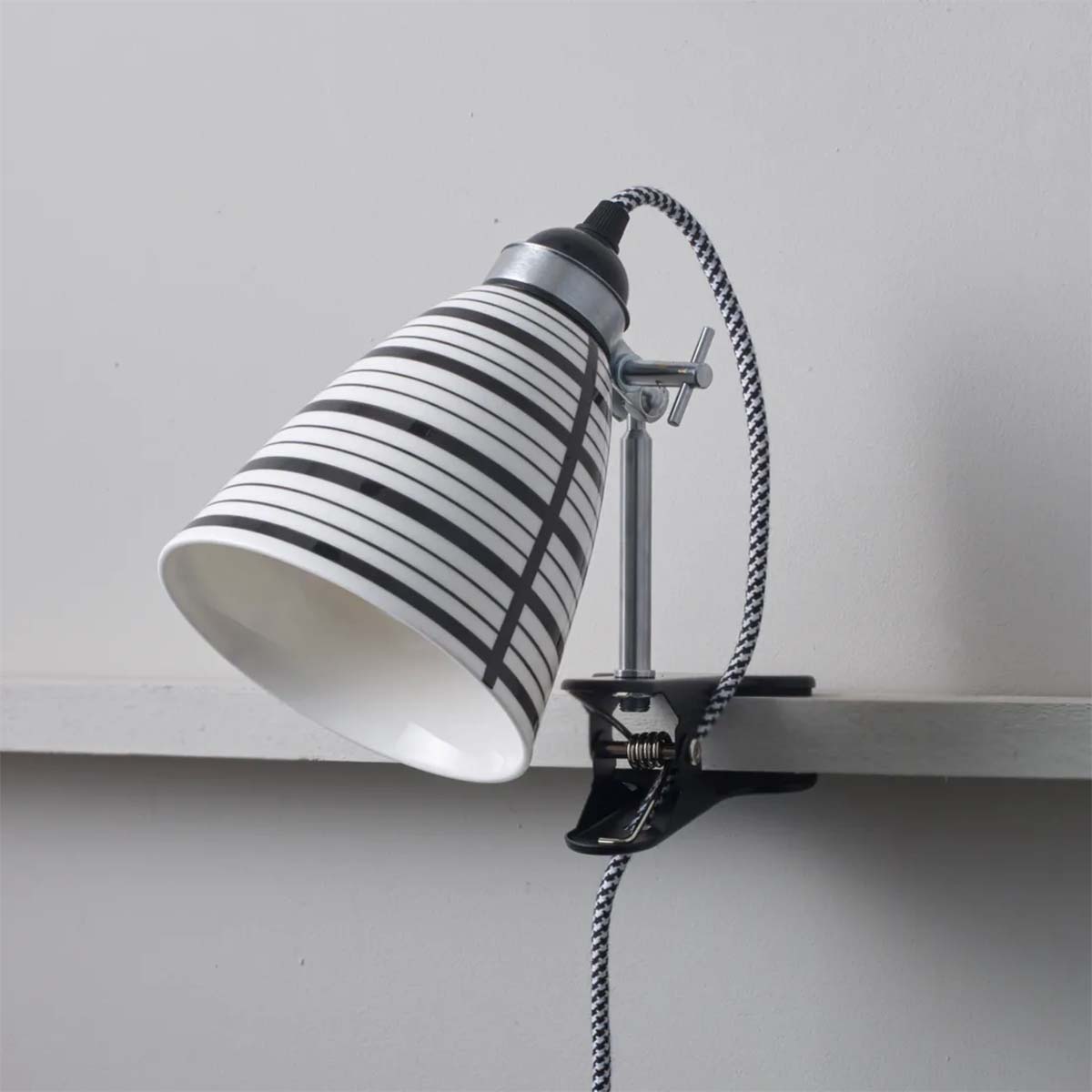 Circle Line Medium Klemmeleuchte, Ø: 12 cm Circle Line Medium Klemmeleuchte, Ø: 12 cm