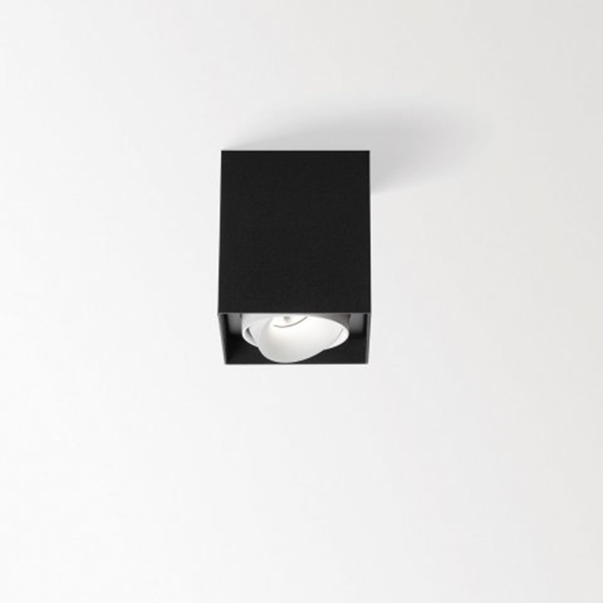 MINIGRID 67 ON 145 92718 DIM8 Aufbaustrahler, L: 8,2 cm, B: 8,2 cm, Schwarz & Weiß, Extra-Warmweiß 2700K, 18°