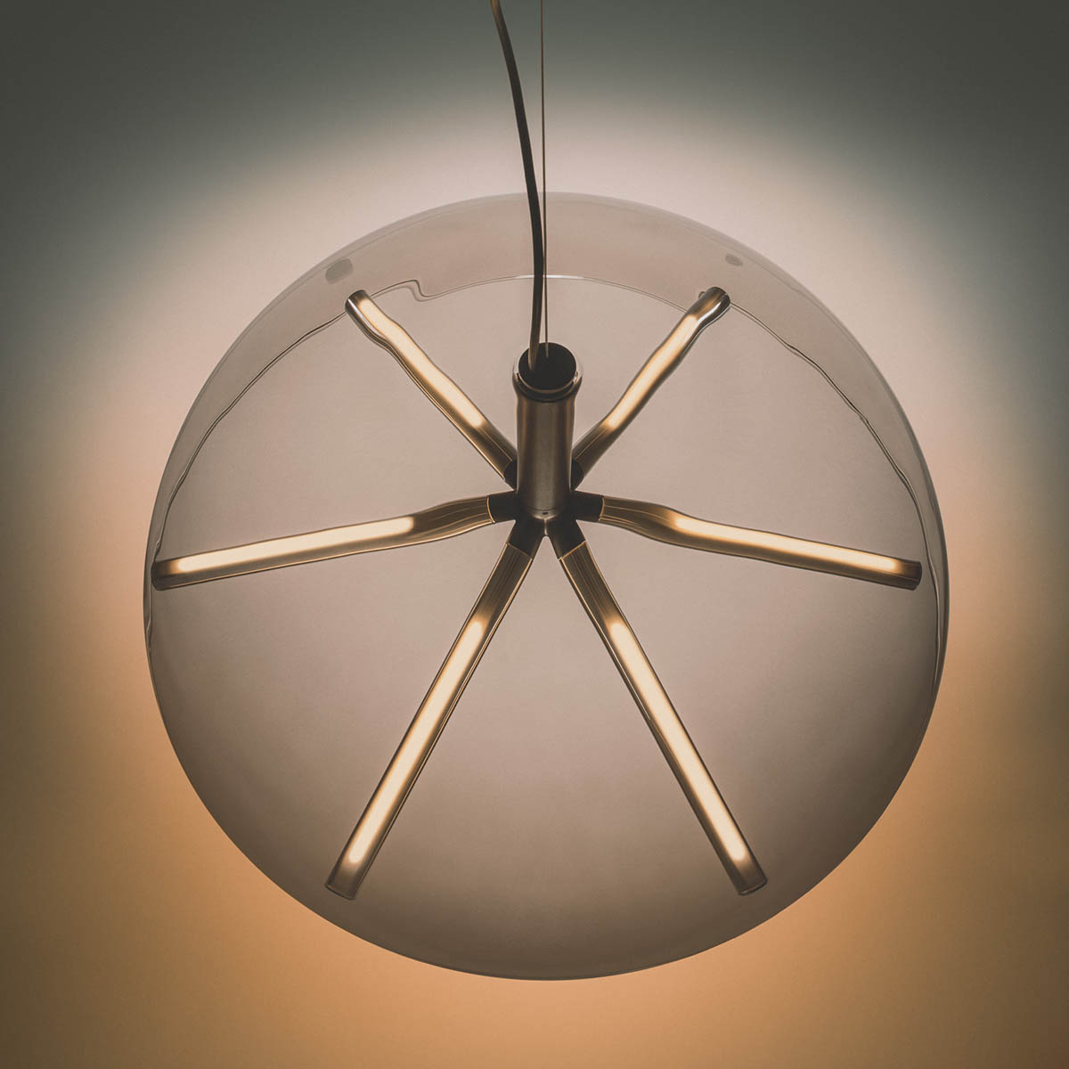 Runa Pendelleuchte, Bronze Rauchglas, Ø: 45 cm, Extra-Warmweiß 2700K, DALI Runa Pendelleuchte, Bronze Rauchglas, Ø: 45 cm, Extra-Warmweiß 2700K, 0-10V