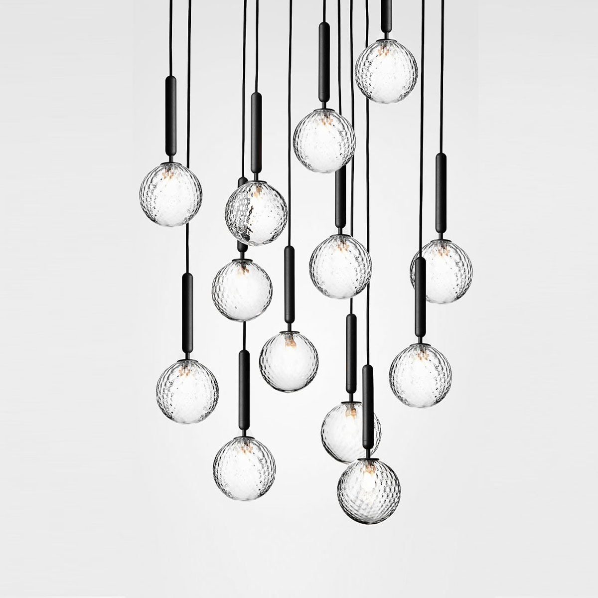 Miira 13 Pendelleuchte, Ø: 92 cm, Steingrau, Glas transparent