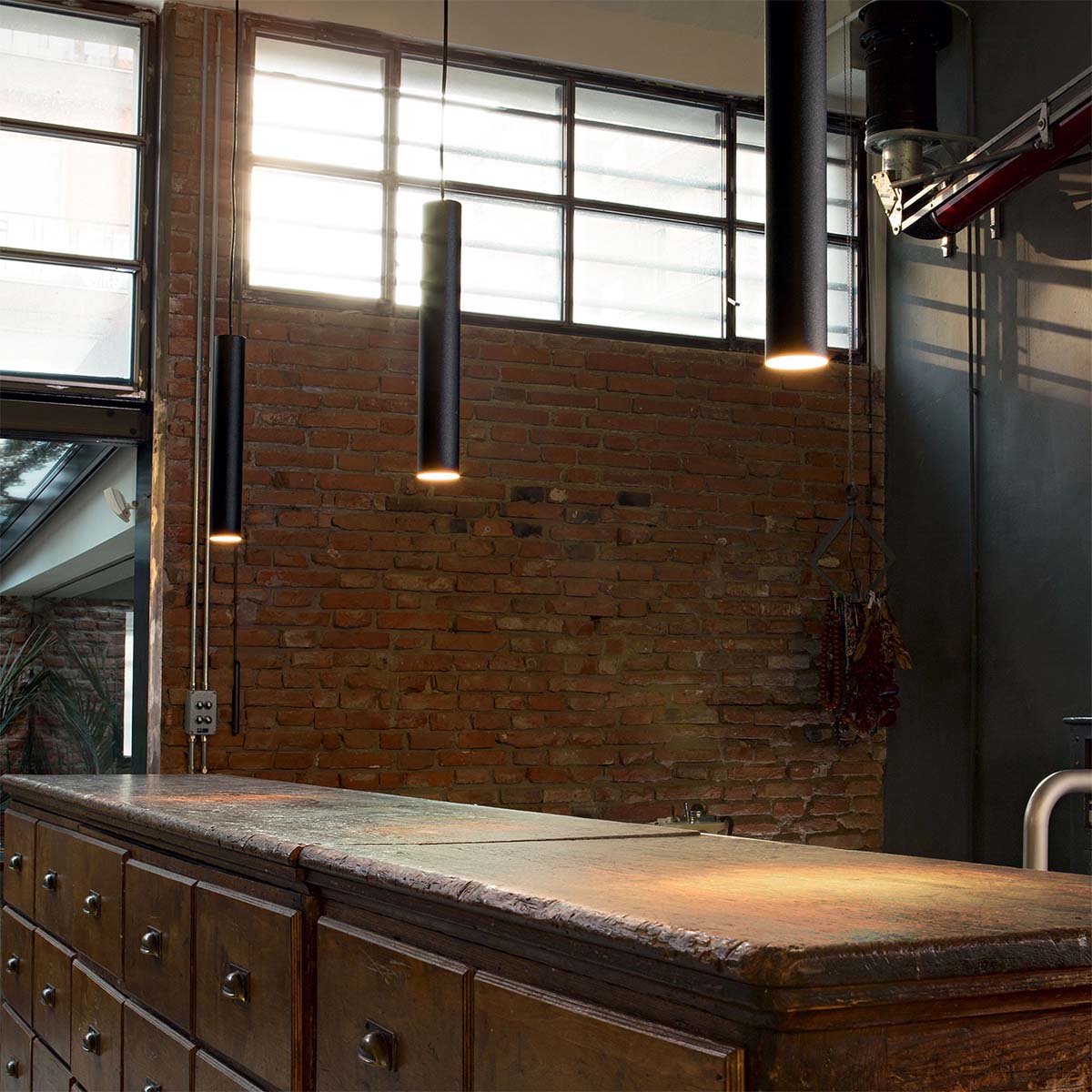 Look SP1 d06 Pendelleuchte, Ø: 6 cm, H: 40 cm, Weiß Look SP1 d06 Pendelleuchte, Ø: 6 cm, H: 40 cm, Kaffee