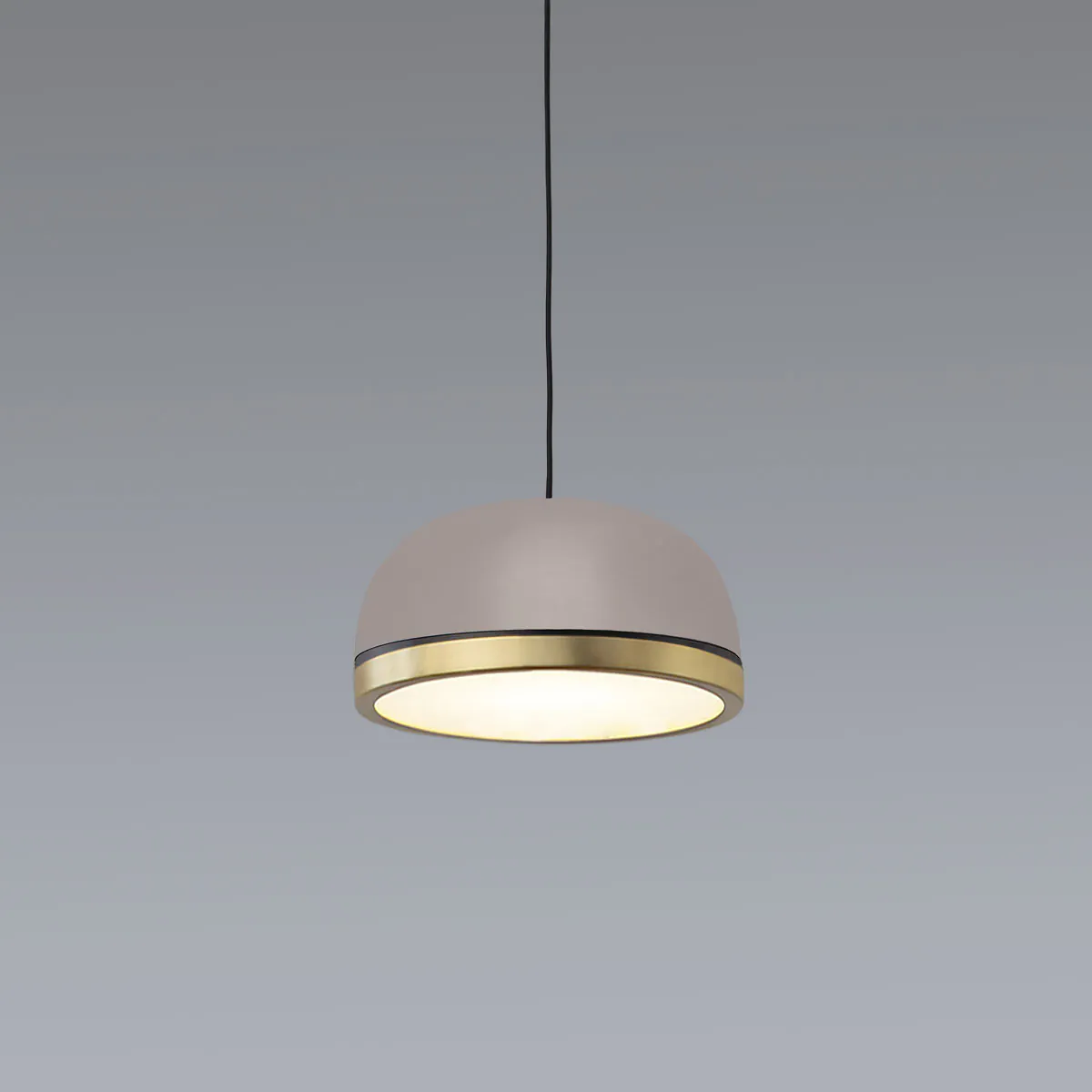 Molly 556.22 Pendelleuchte Ø: 20 cm, Sandgrau, Messing Molly 556.22 Pendelleuchte Ø: 20 cm, Sandgrau, Messing