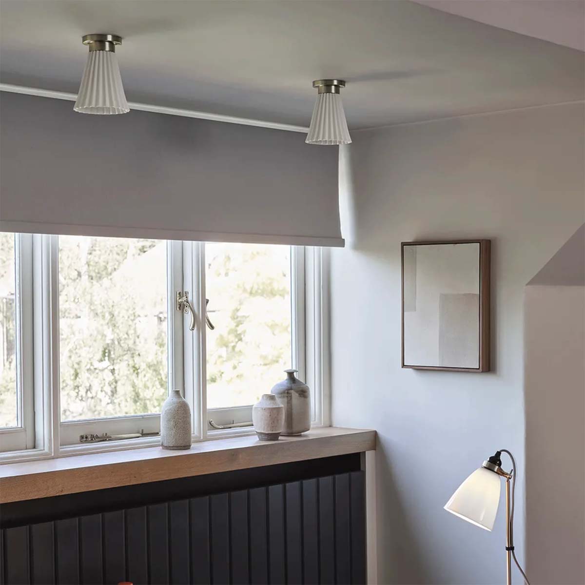 Hector Medium Pleat Deckenleuchte, Messing satiniert, Ø: 12,5 cm Hector Large Pleat Deckenleuchte, Messing antik, Ø: 19 cm